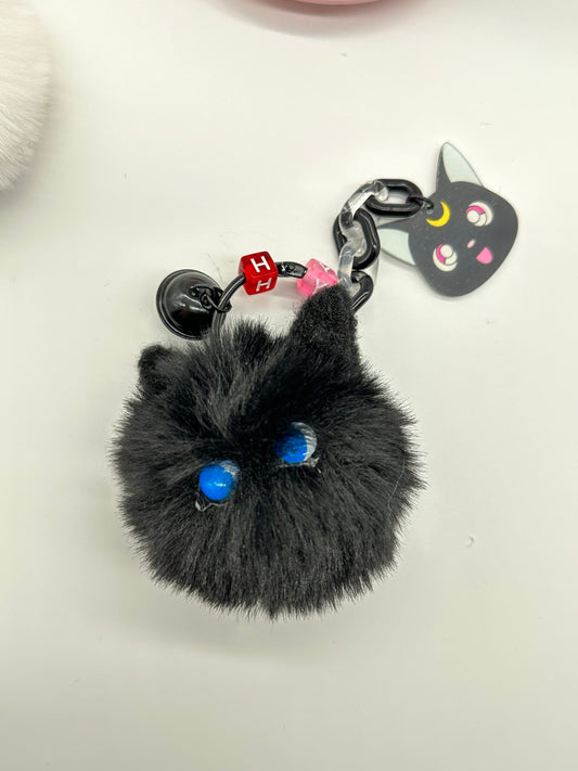Cute keychain, gifts for daughter, gift for a girlfriend, purse, charm, phone, charm, black or white cat plush keychain