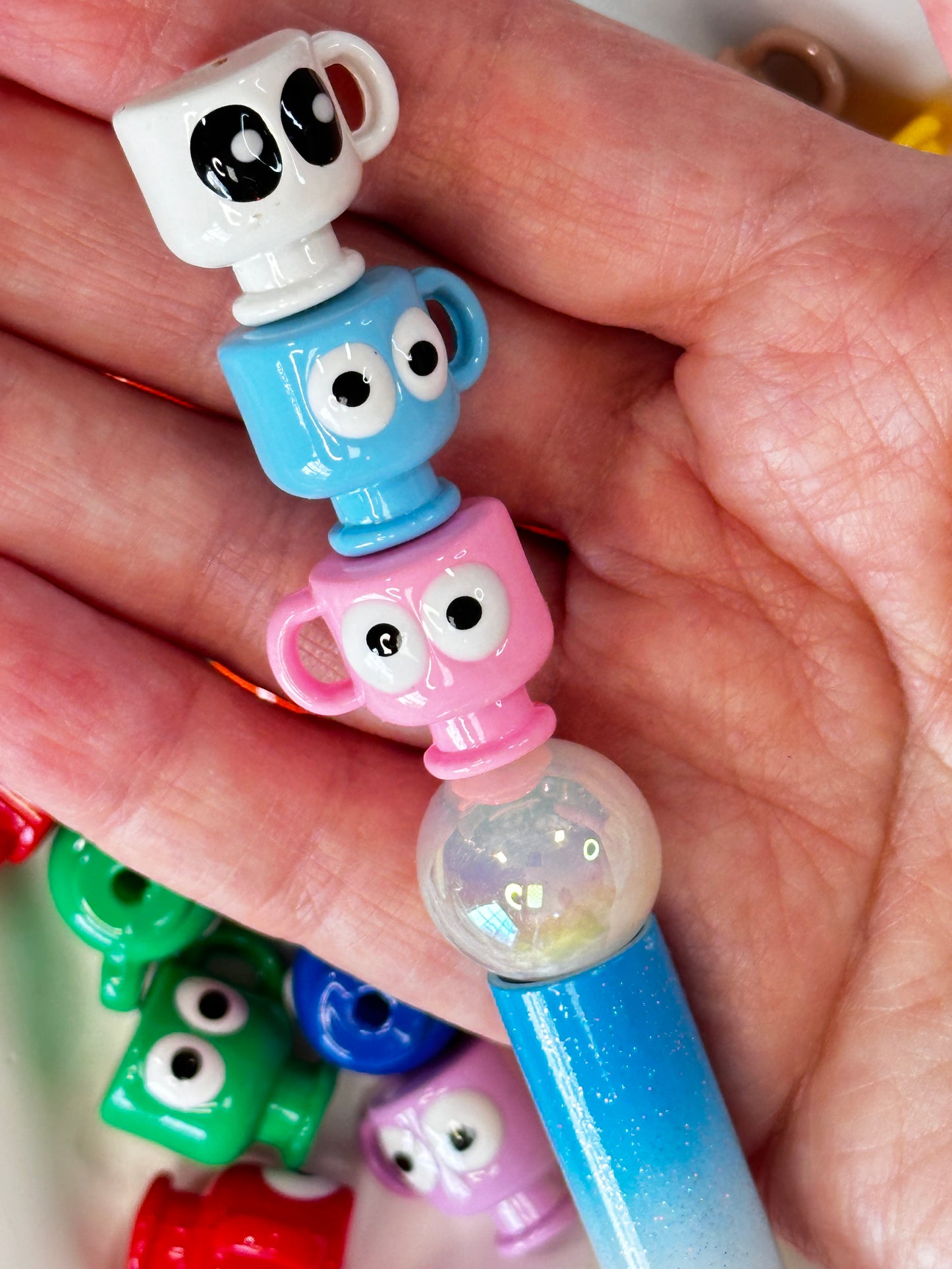 Kooky Eyes Cup Beads